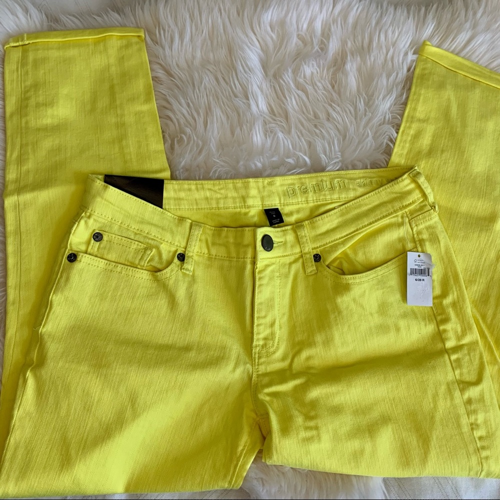NWT 6/28 R GAP premium skinny ankle aurora yellow
